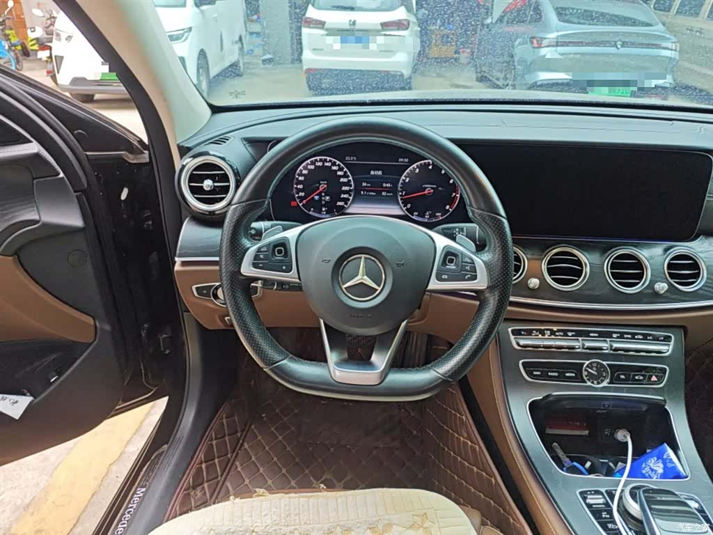 Mercedes-Benz E-Class, 2018 3
