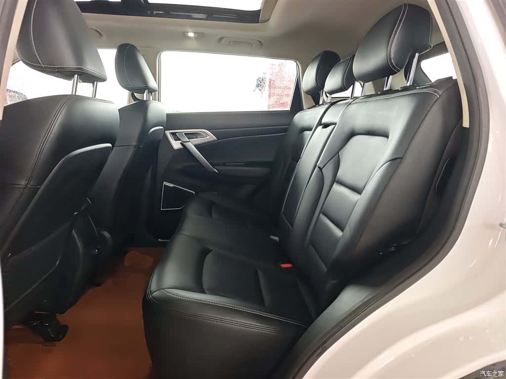 Geely Boyue, 2018 13