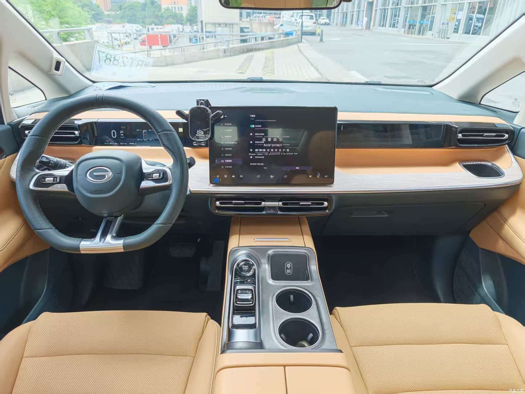 Trumpchi E8, 2024 16