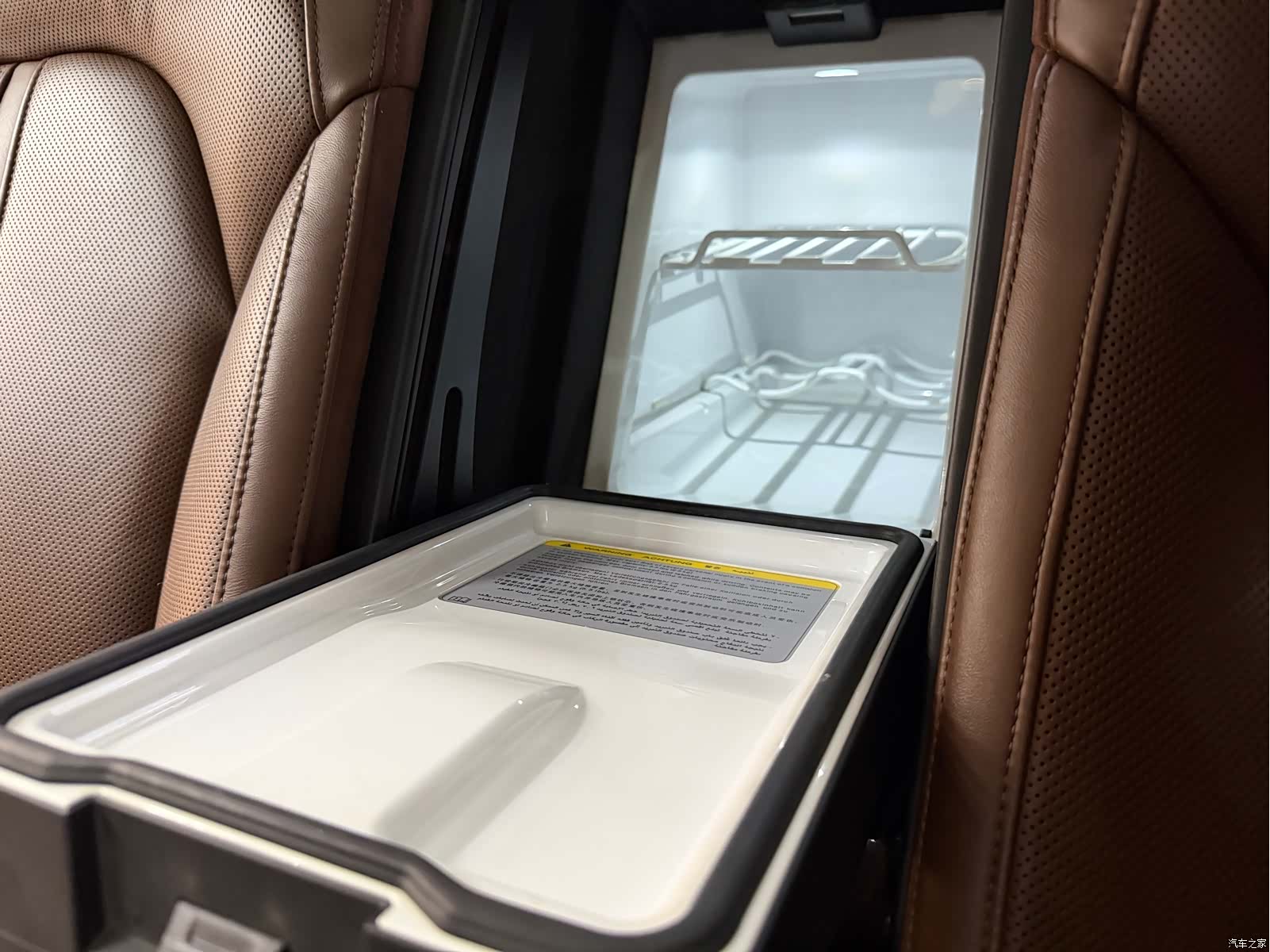 Audi A8L, 2013 16