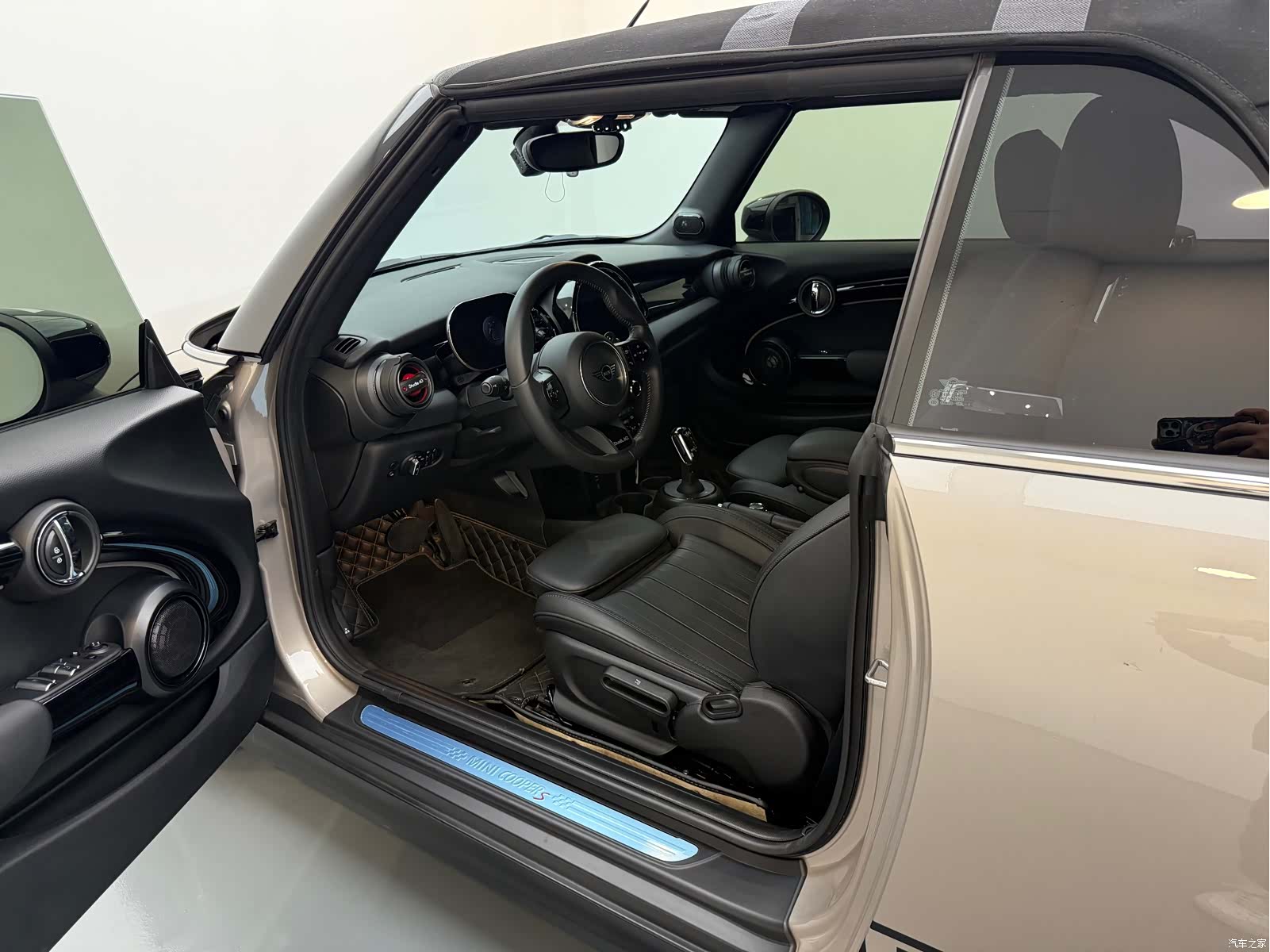 Mini Cooper, 2024 10