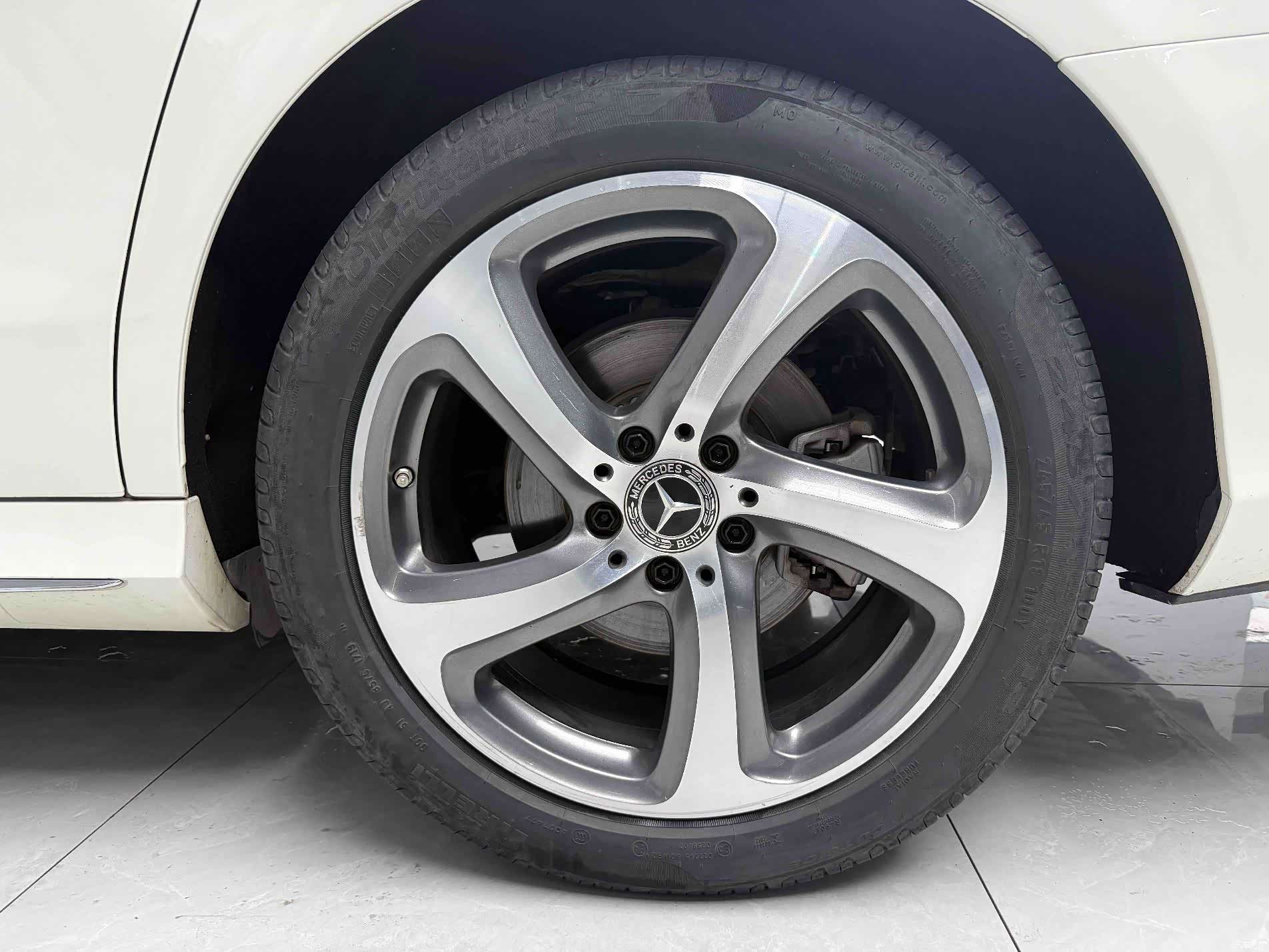 Mercedes-Benz E-Class, 2018 14
