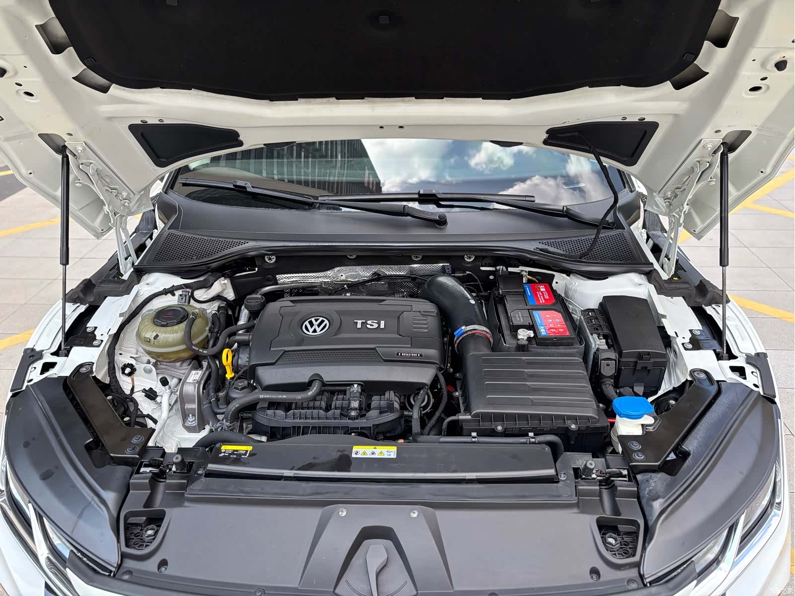 Volkswagen CC, 2021 32