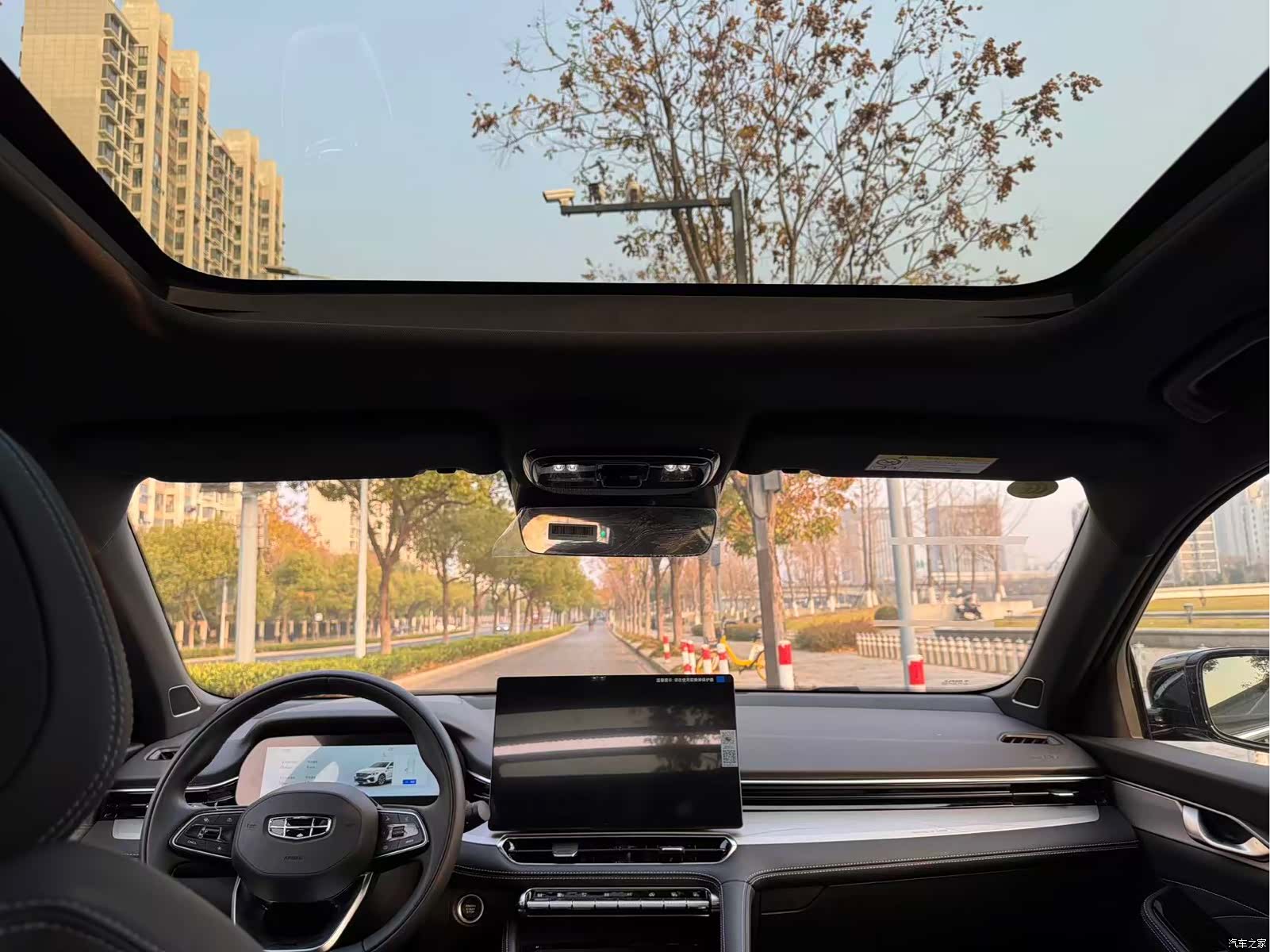 Geely Preface, 2026 12
