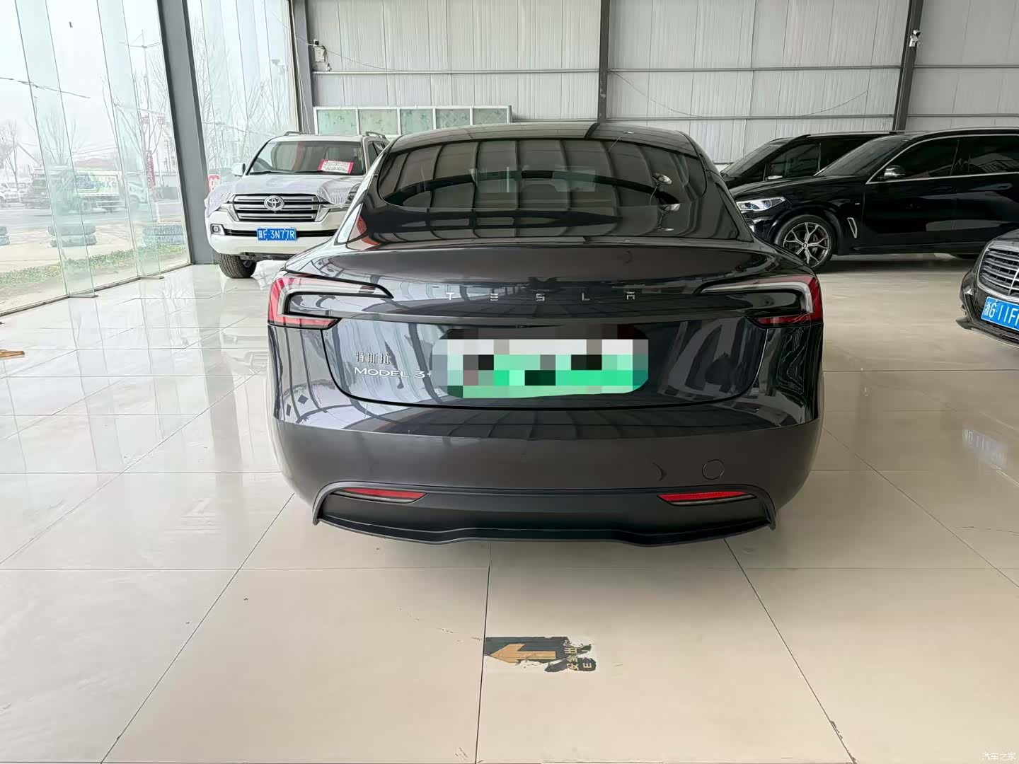 Tesla Model 3, 2026 4