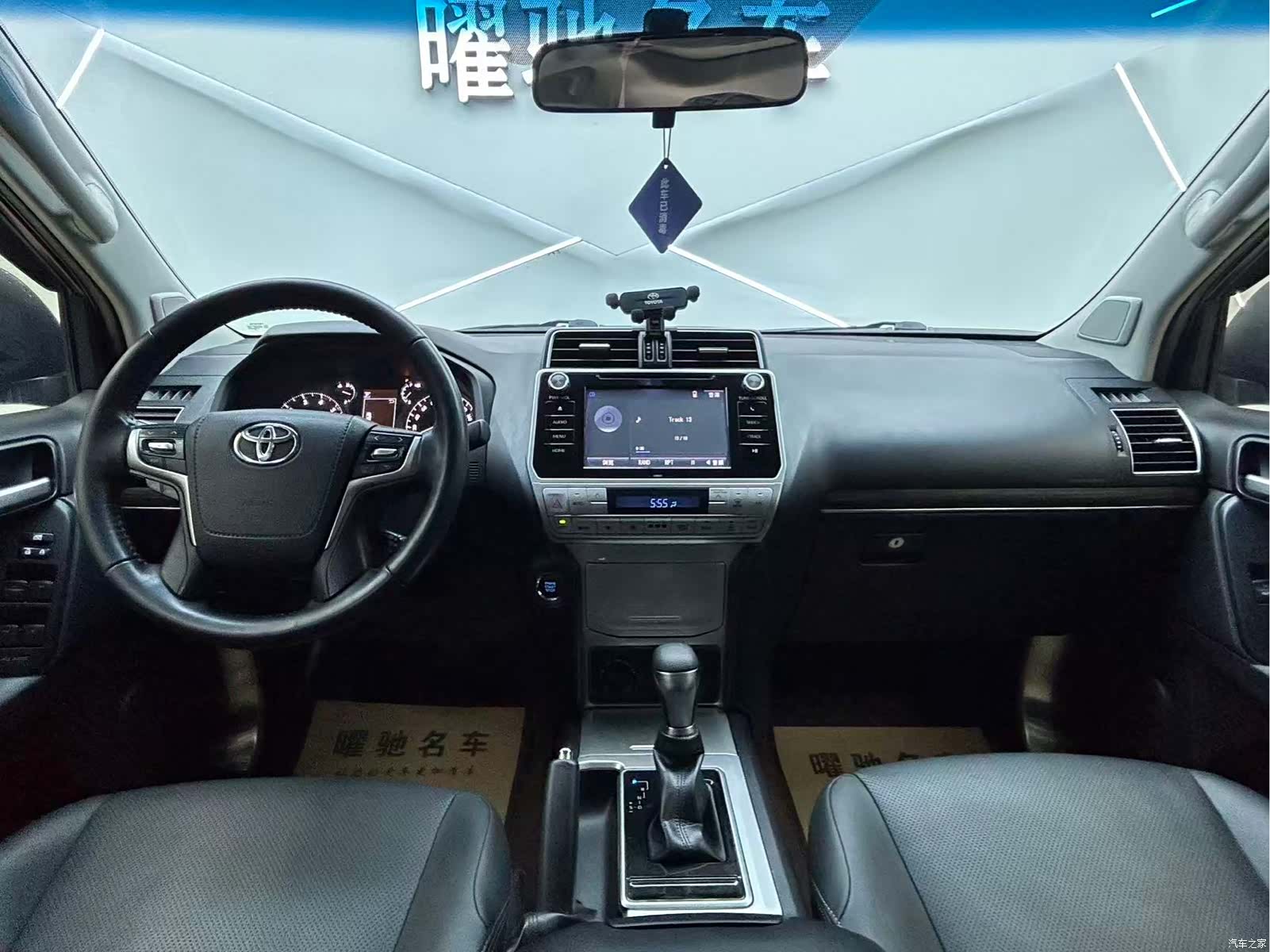Toyota Prado, 2019 10