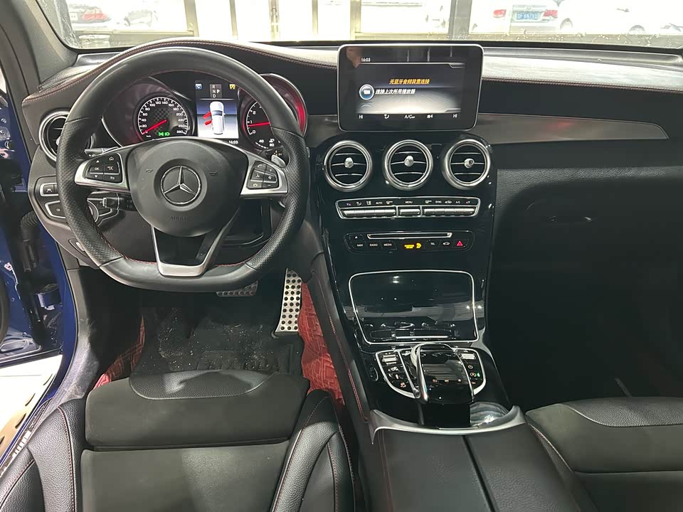 Mercedes-Benz GLC AMG