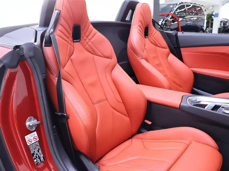 BMW Z4 BMW Z4