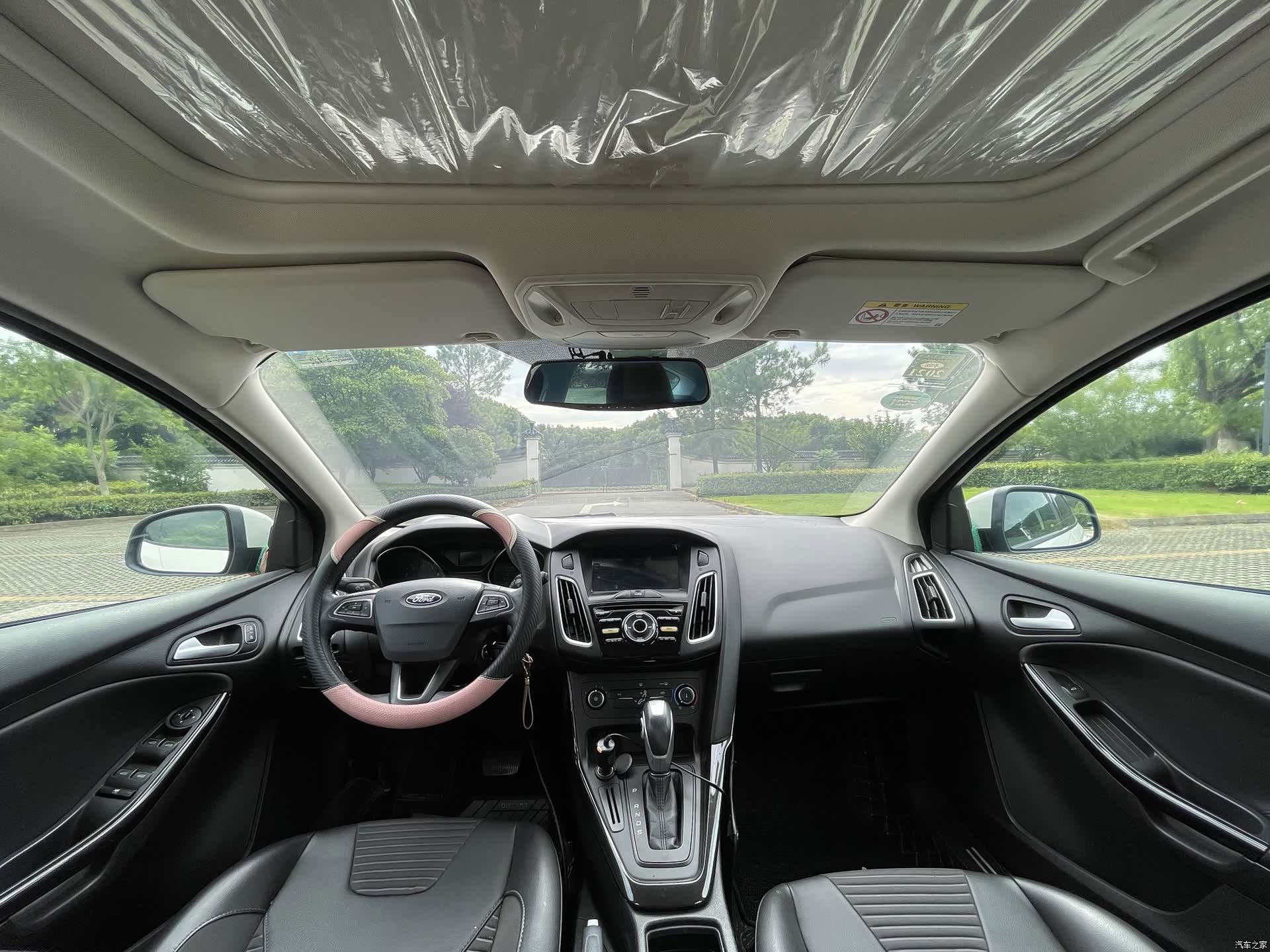 Ford Focus, 2018 11