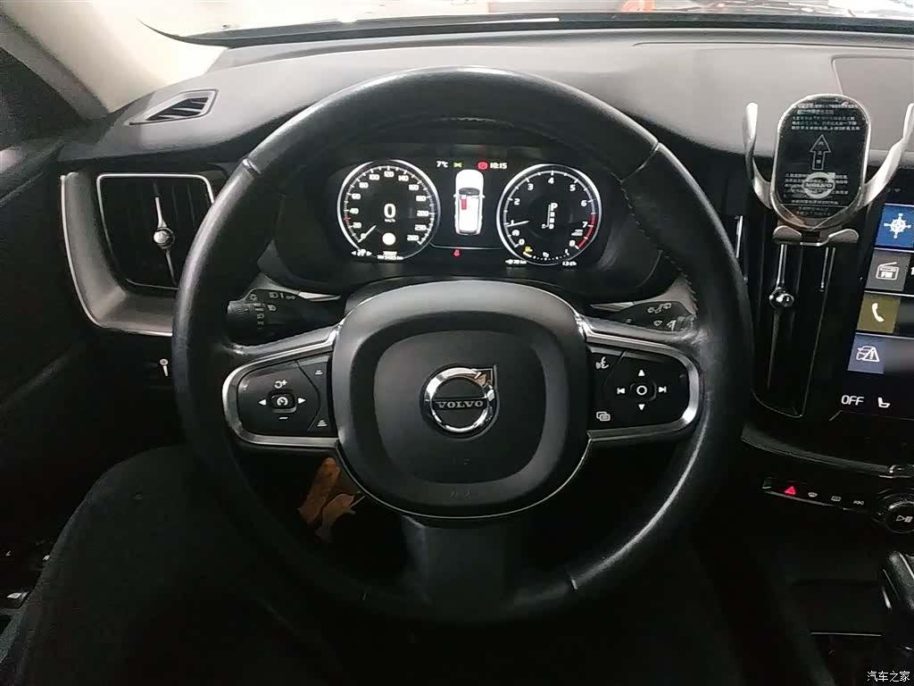 Volvo XC60, 2019 7