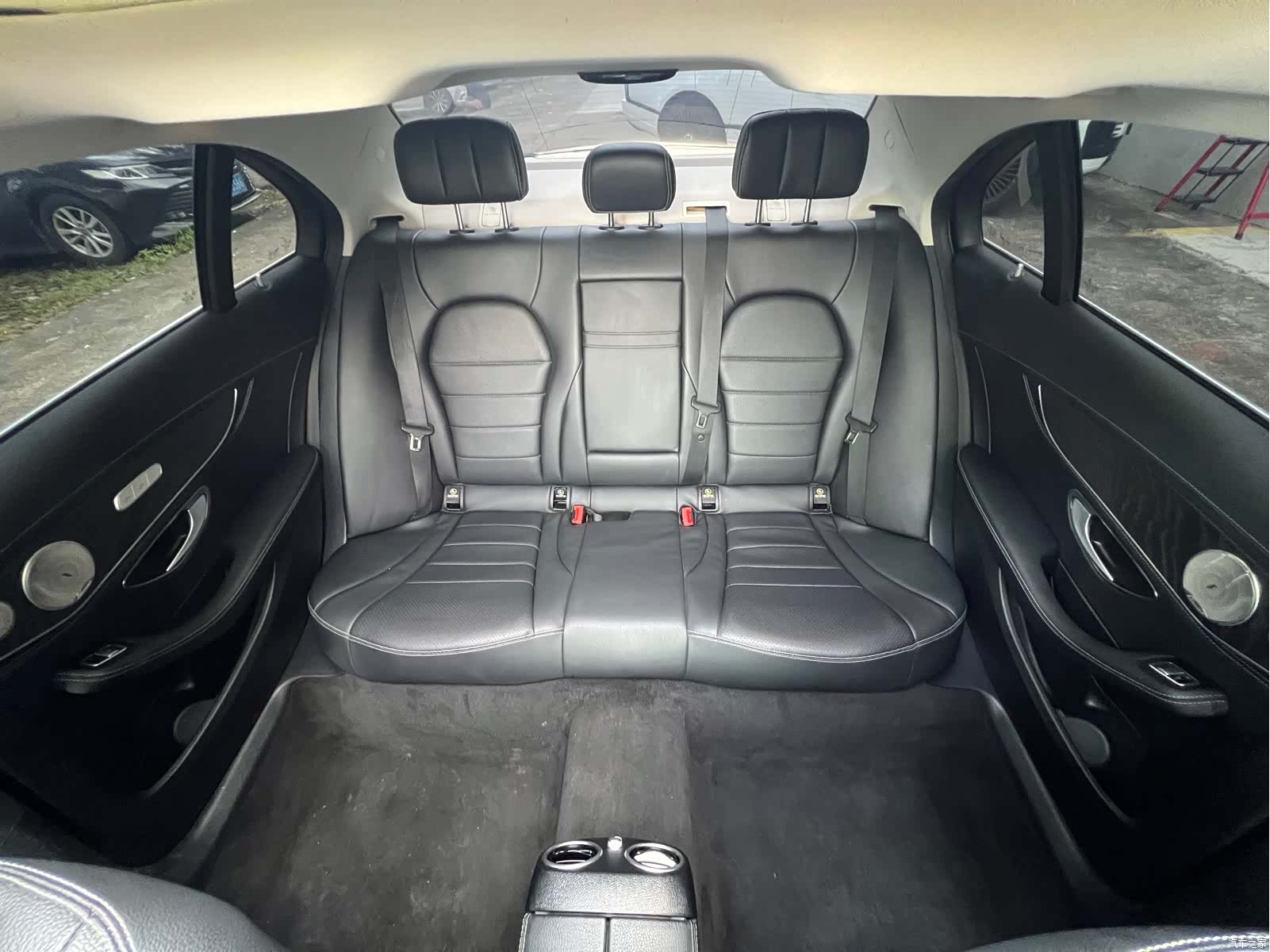 Mercedes-Benz C-Class, 2018 15