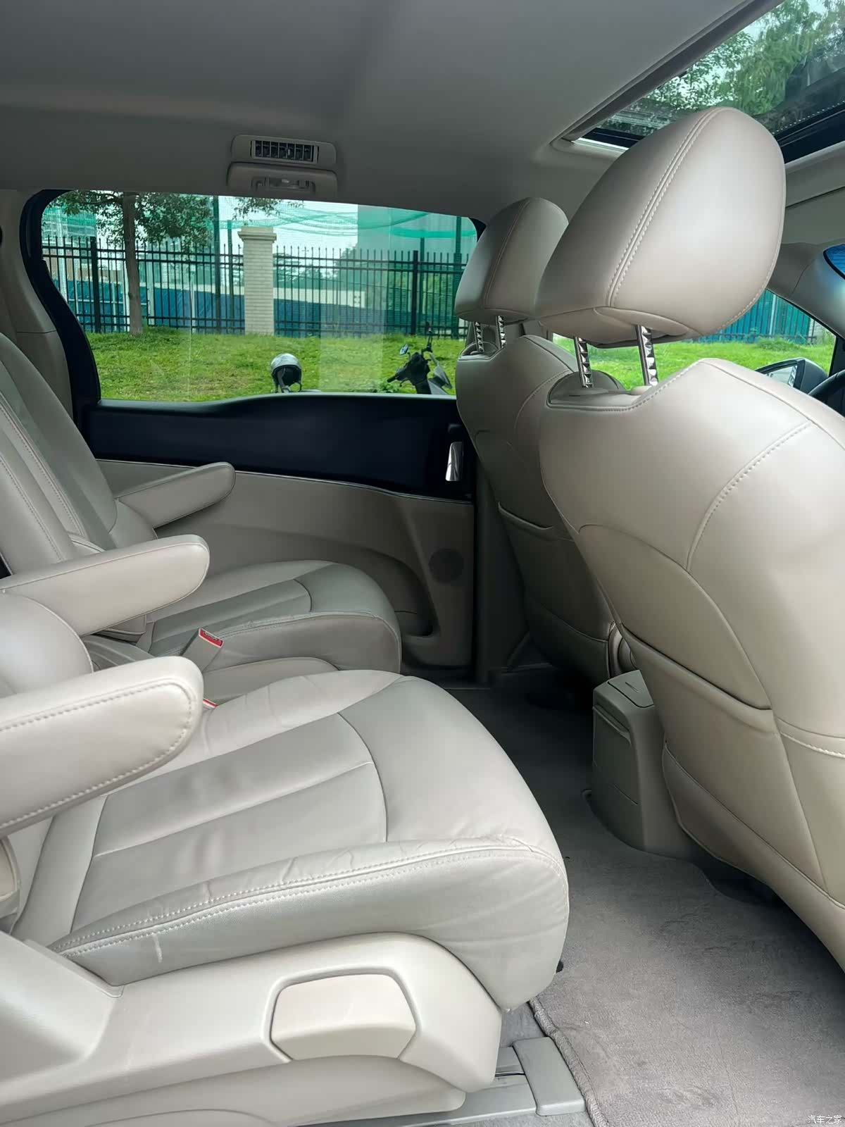 Buick GL8, 2019 6