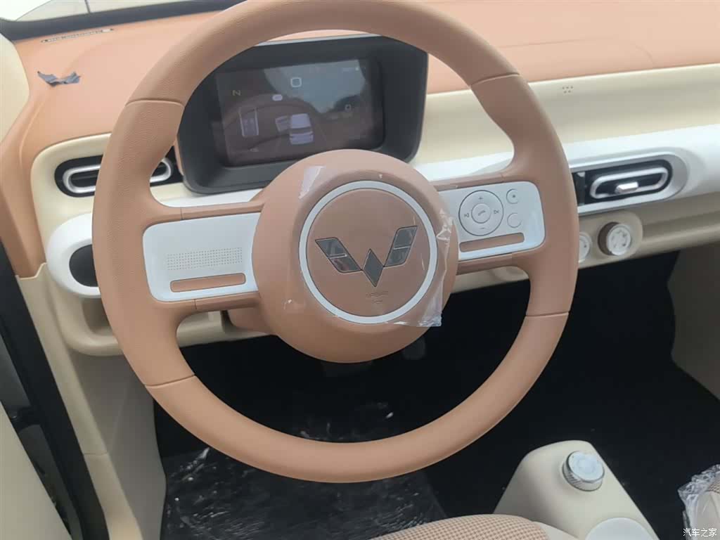 Wuling MINIEV, 2026 11