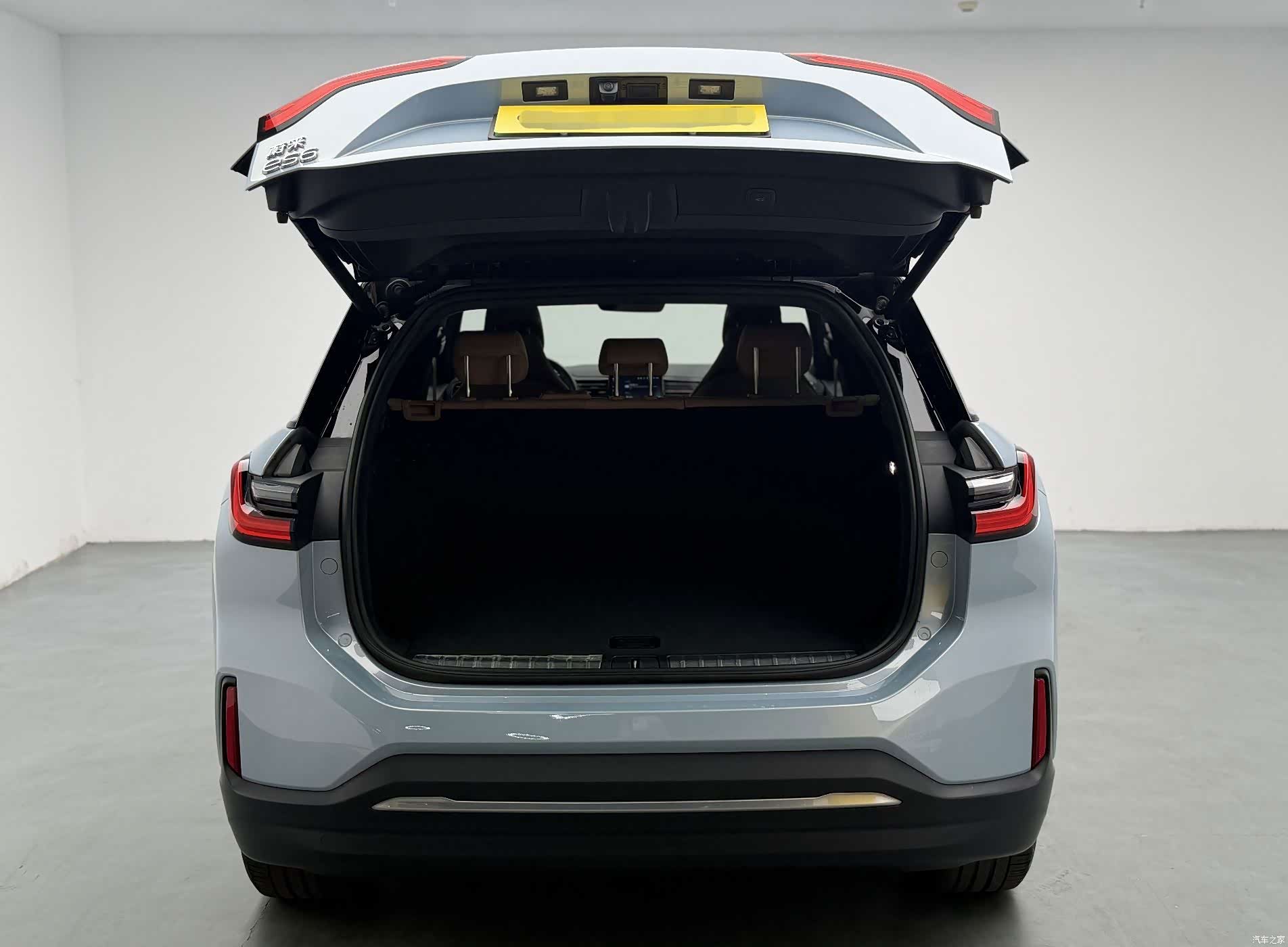 NIO ES6, 2022 7
