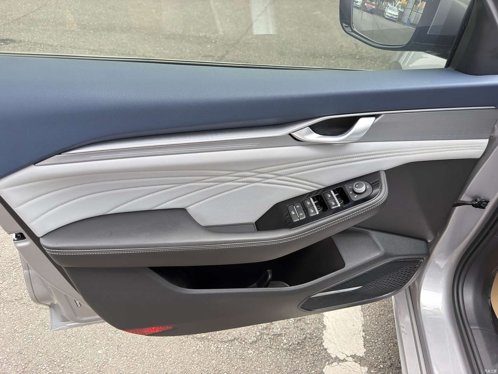 Geely Preface, 2021 12