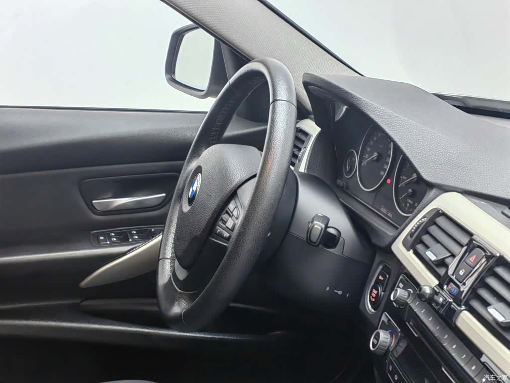 BMW 3 Series, 2016 22