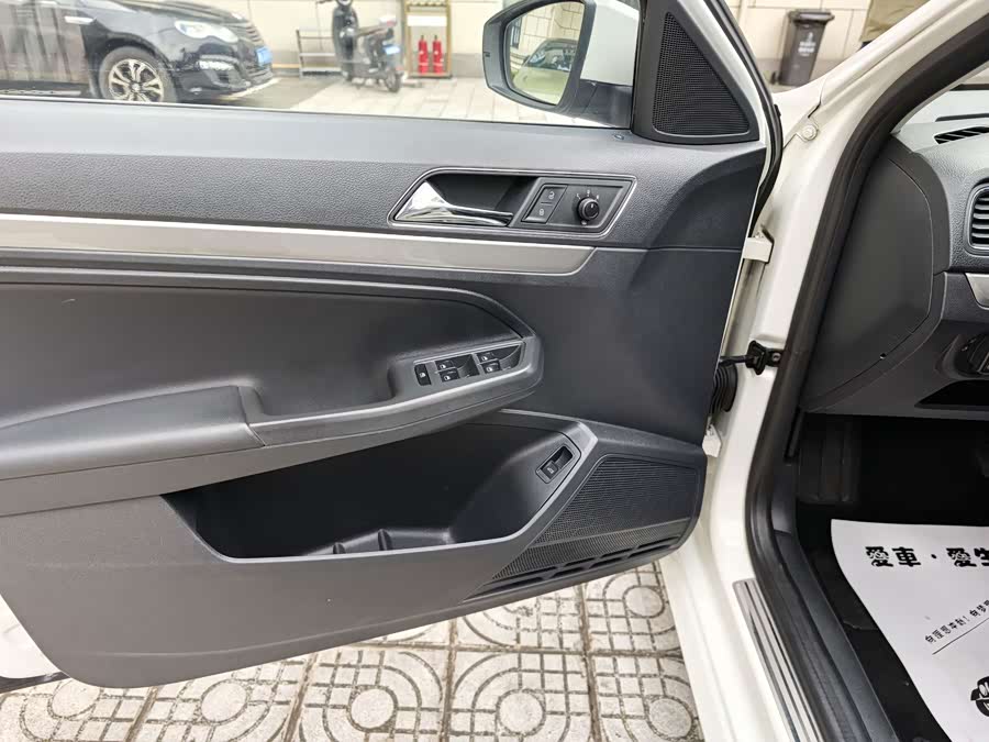 Volkswagen Lavida 2018, фото 15