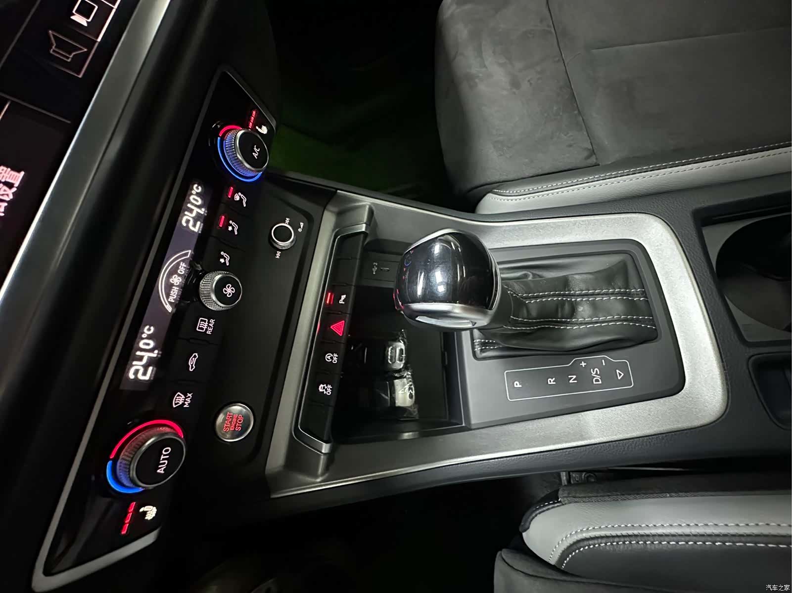 Audi Q3, 2022 26