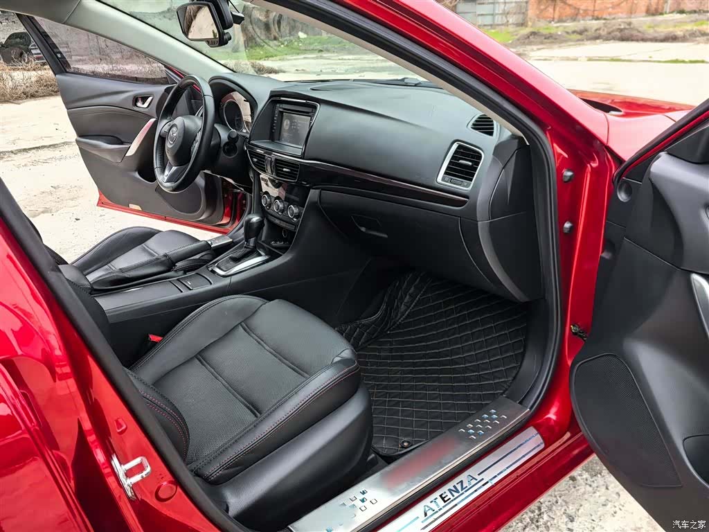 Mazda Atenza, 2016 4