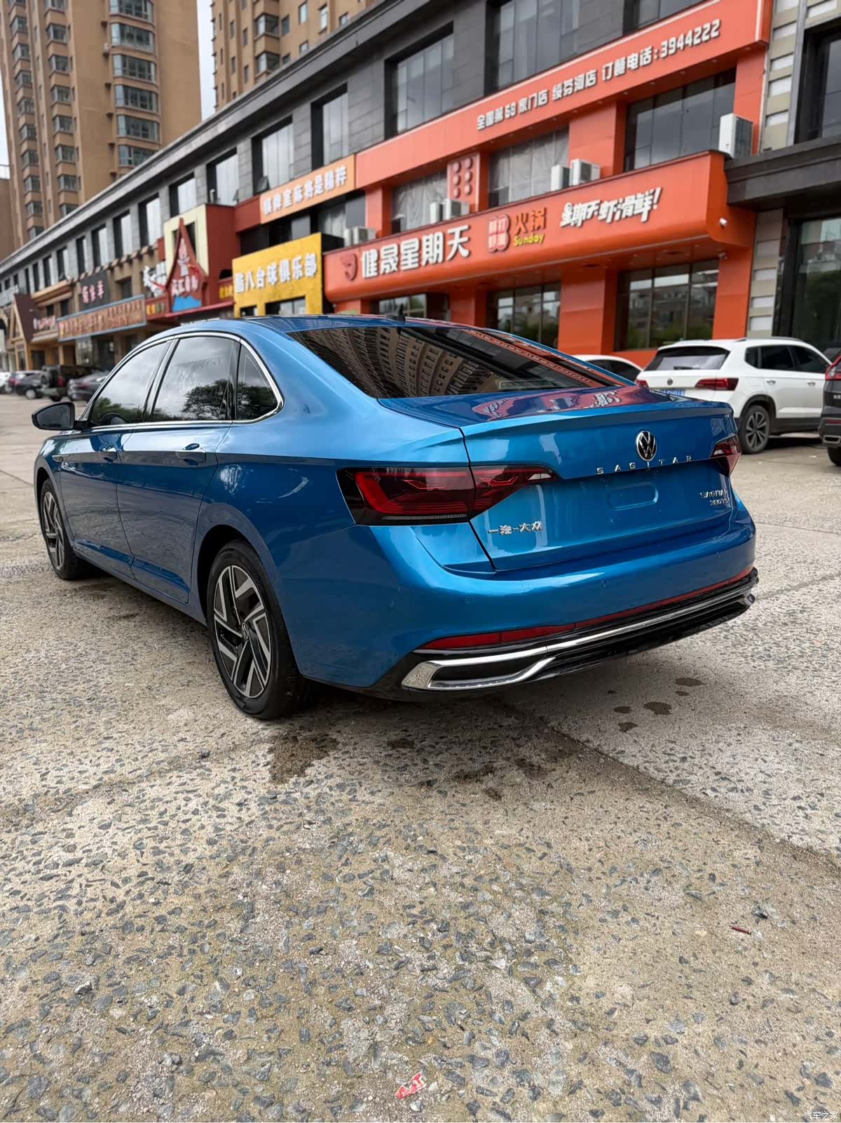 Volkswagen Sagitar, 2022 4