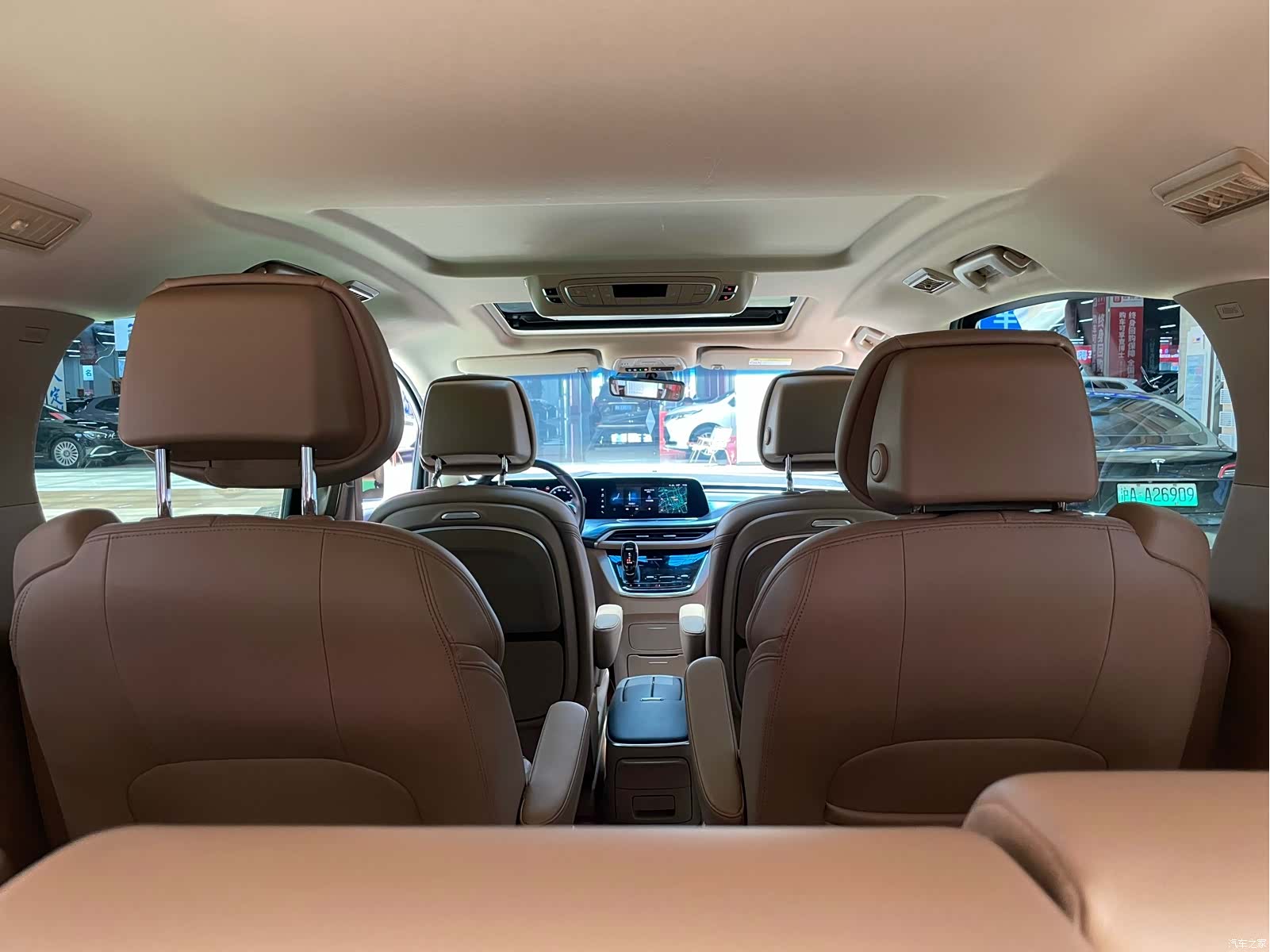 Buick GL8, 2021 11
