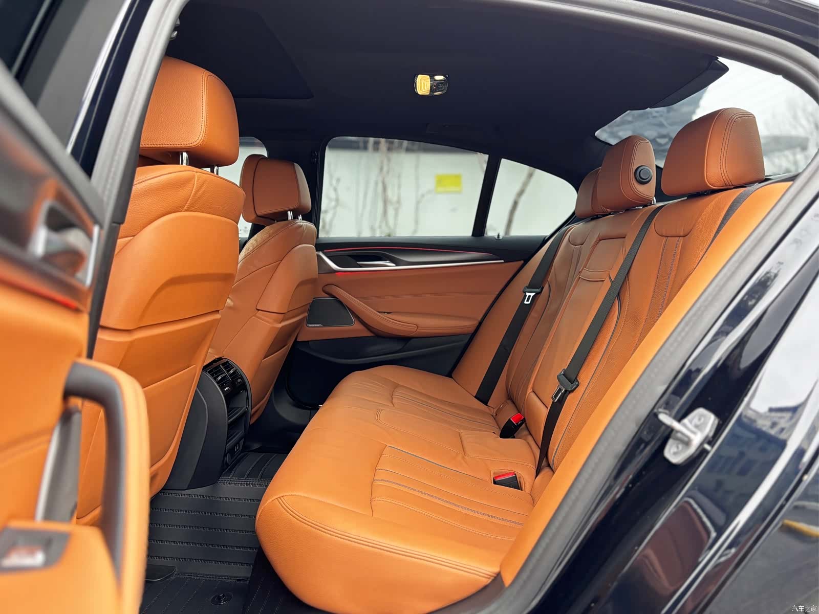 BMW 5 Series, 2023 12