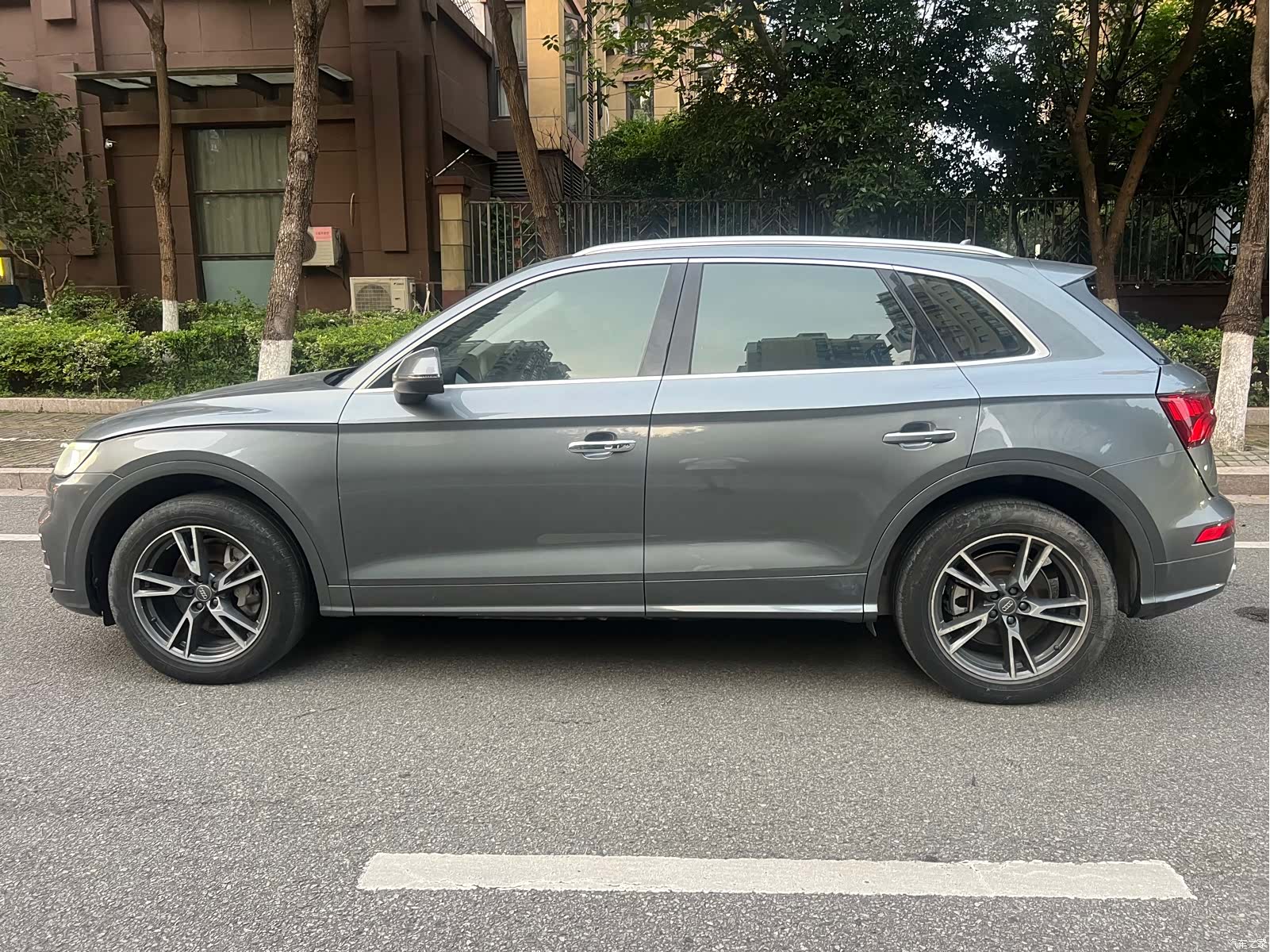 Audi Q5L, 2021 6