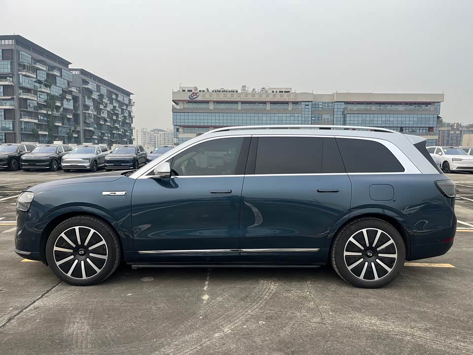 AITO Ask the world M9