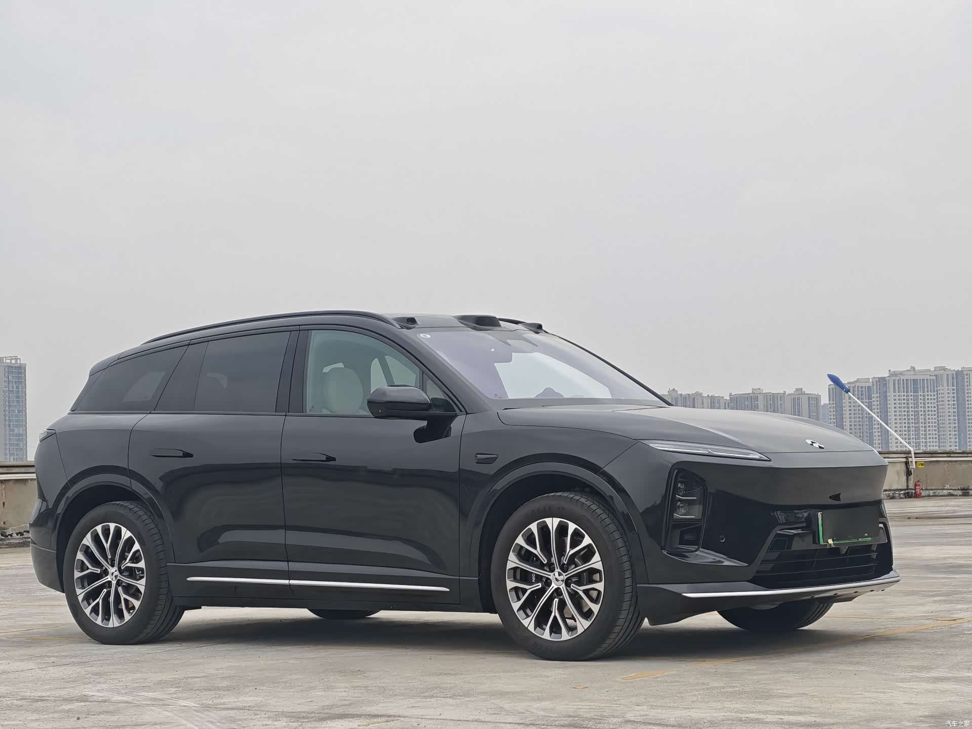NIO ES6, 2025 4