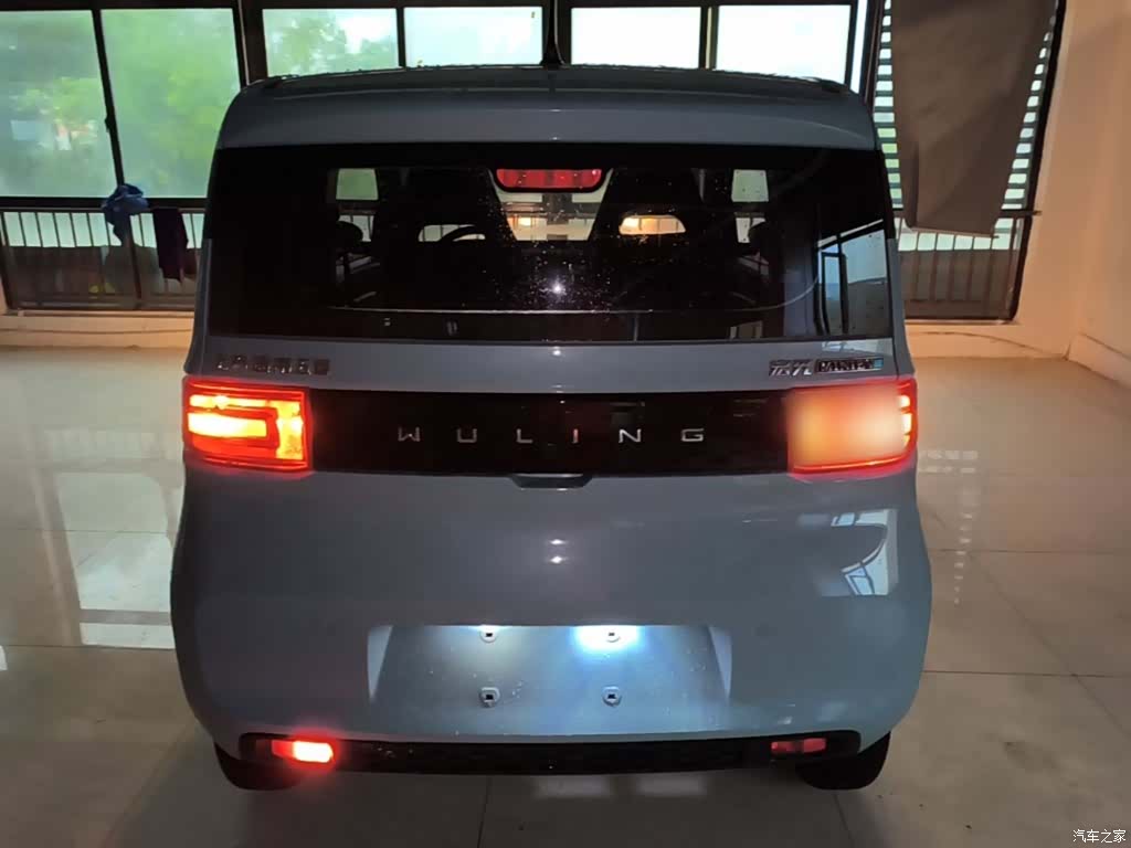 Wuling MINIEV, 2021 6