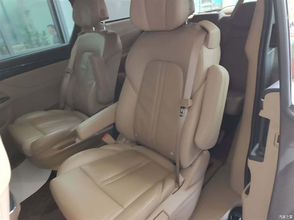 Buick GL8, 2020 17