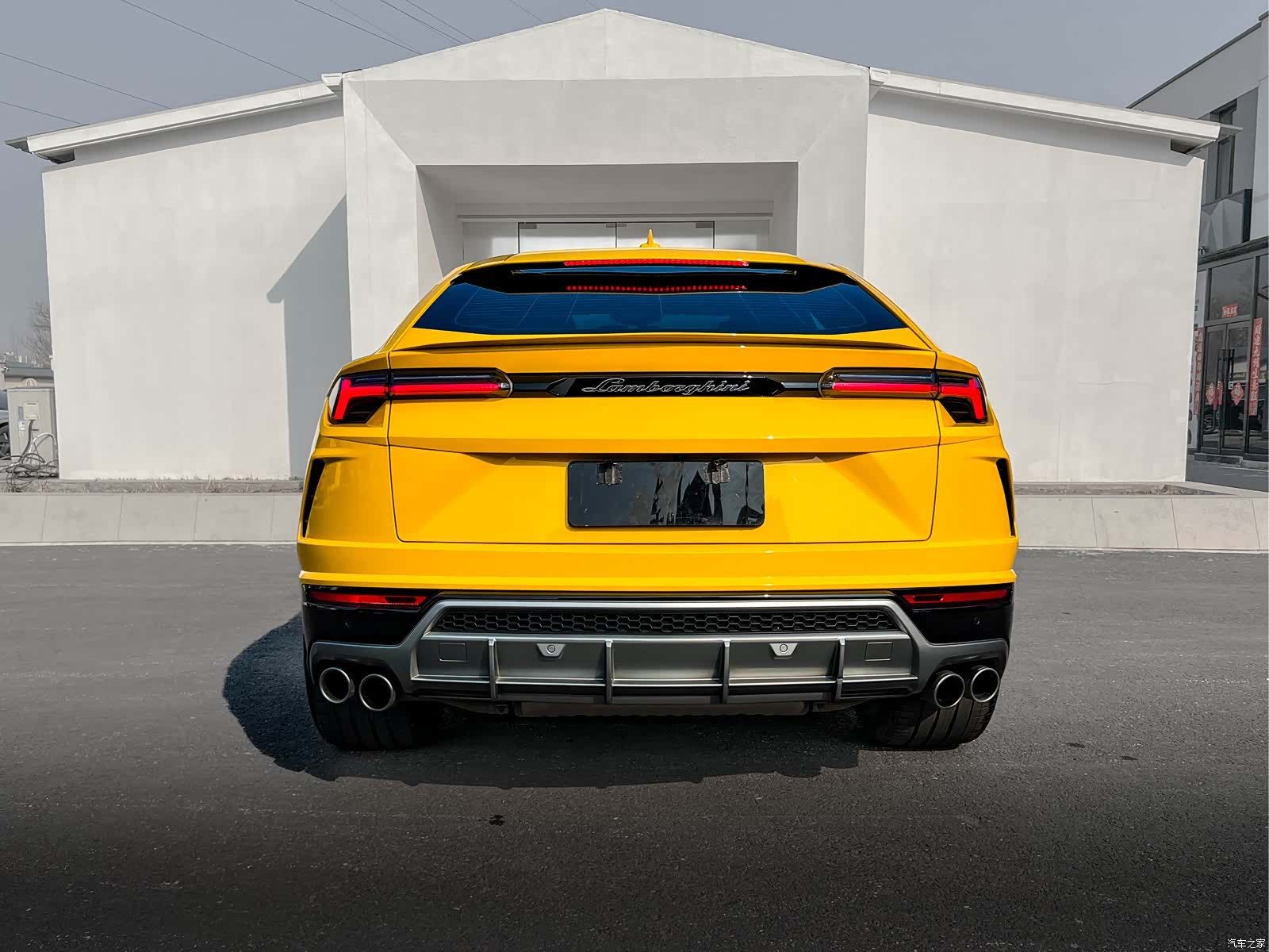 Lamborghini Urus, 2020 все фото