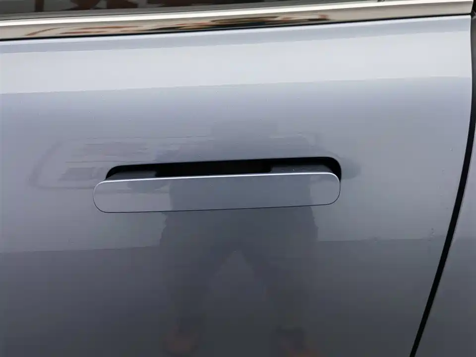 AITO Ask the world M7