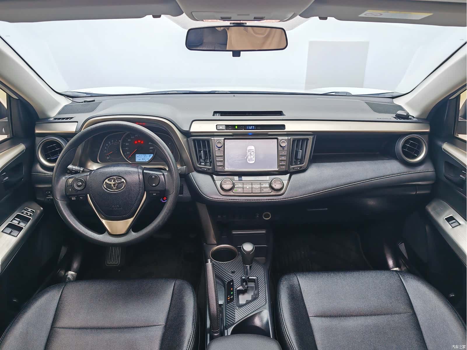 Toyota RAV4, 2016 15