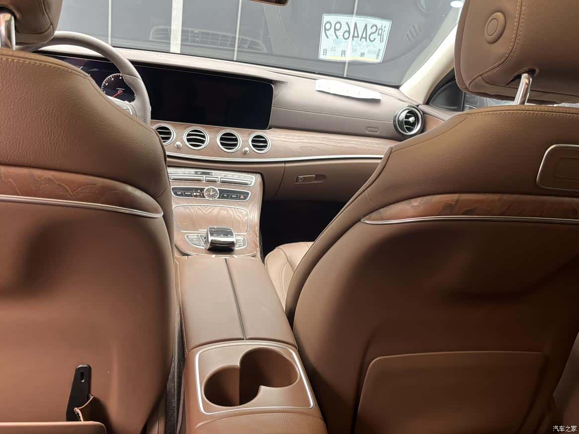 Mercedes-Benz E-Class, 2018 11