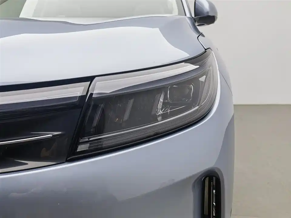 AITO Ask the world M7