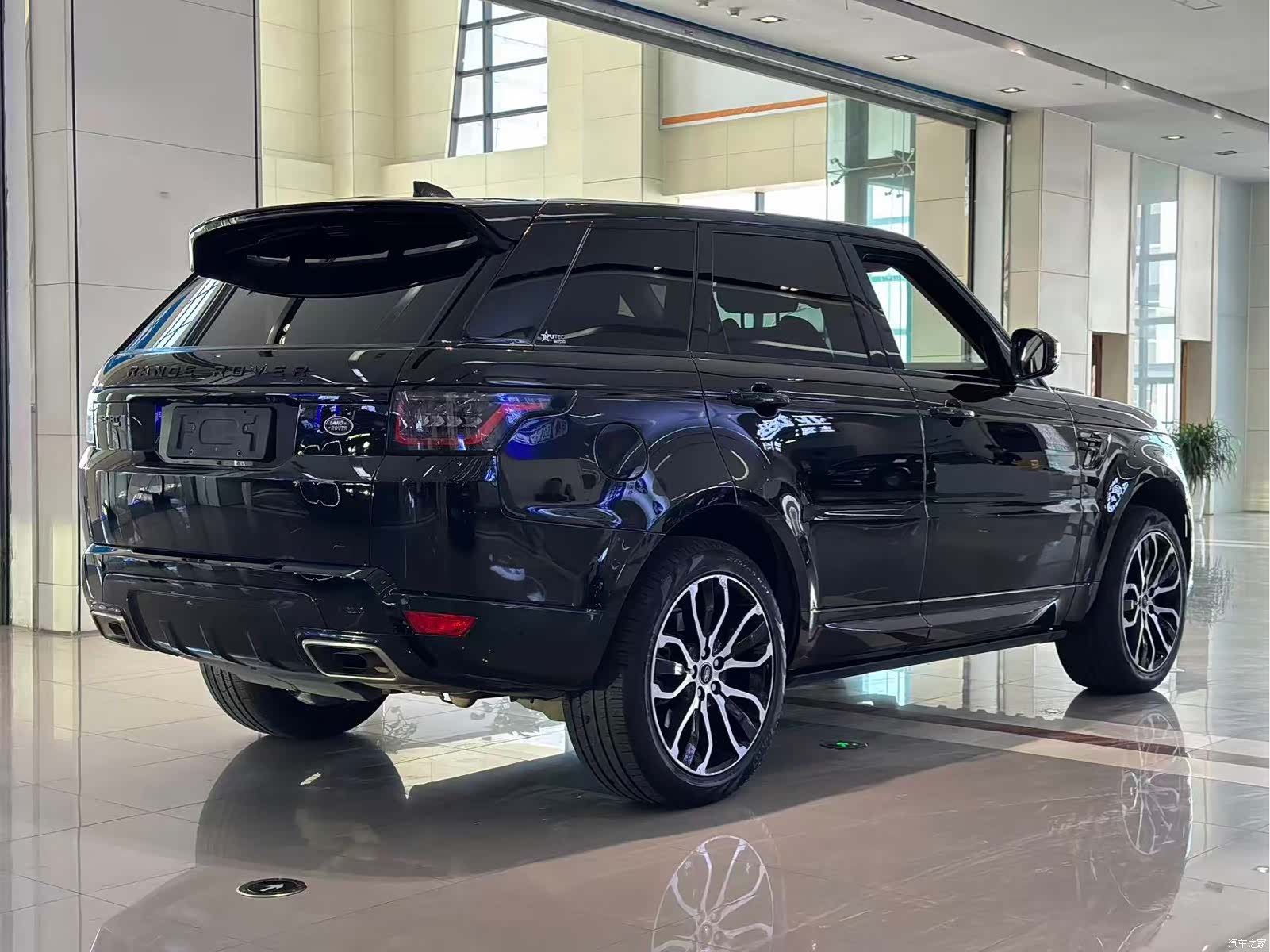 Land Rover Range Rover, 2022 20