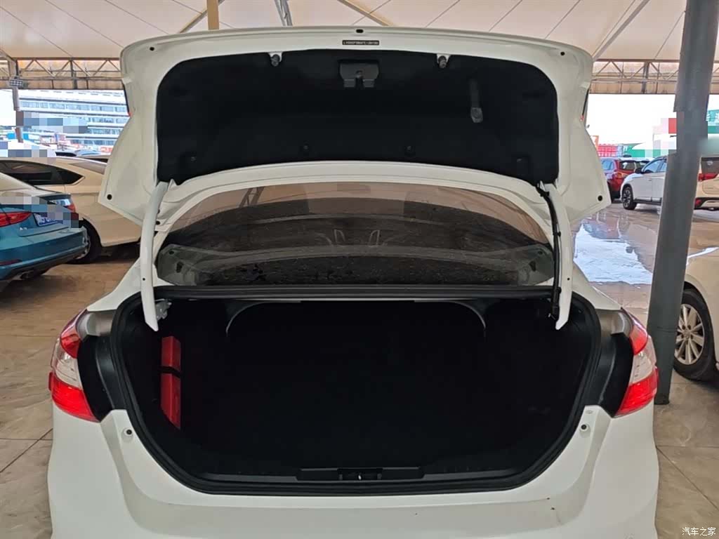 Ford Focus, 2015 19