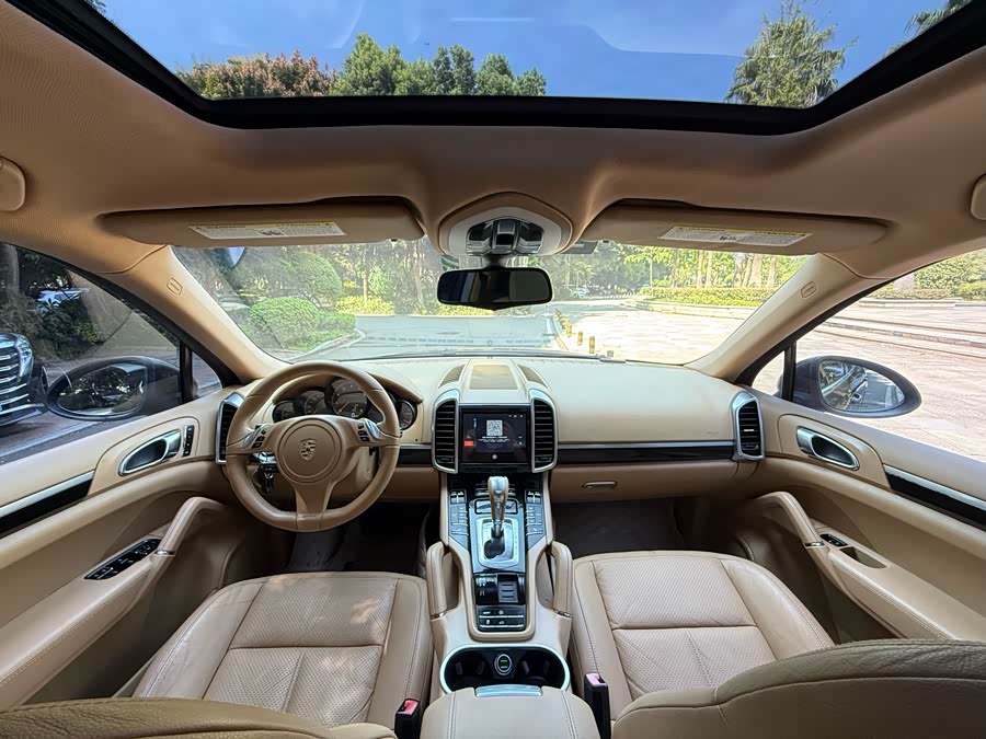 Porsche Cayenne 2013, фото 7