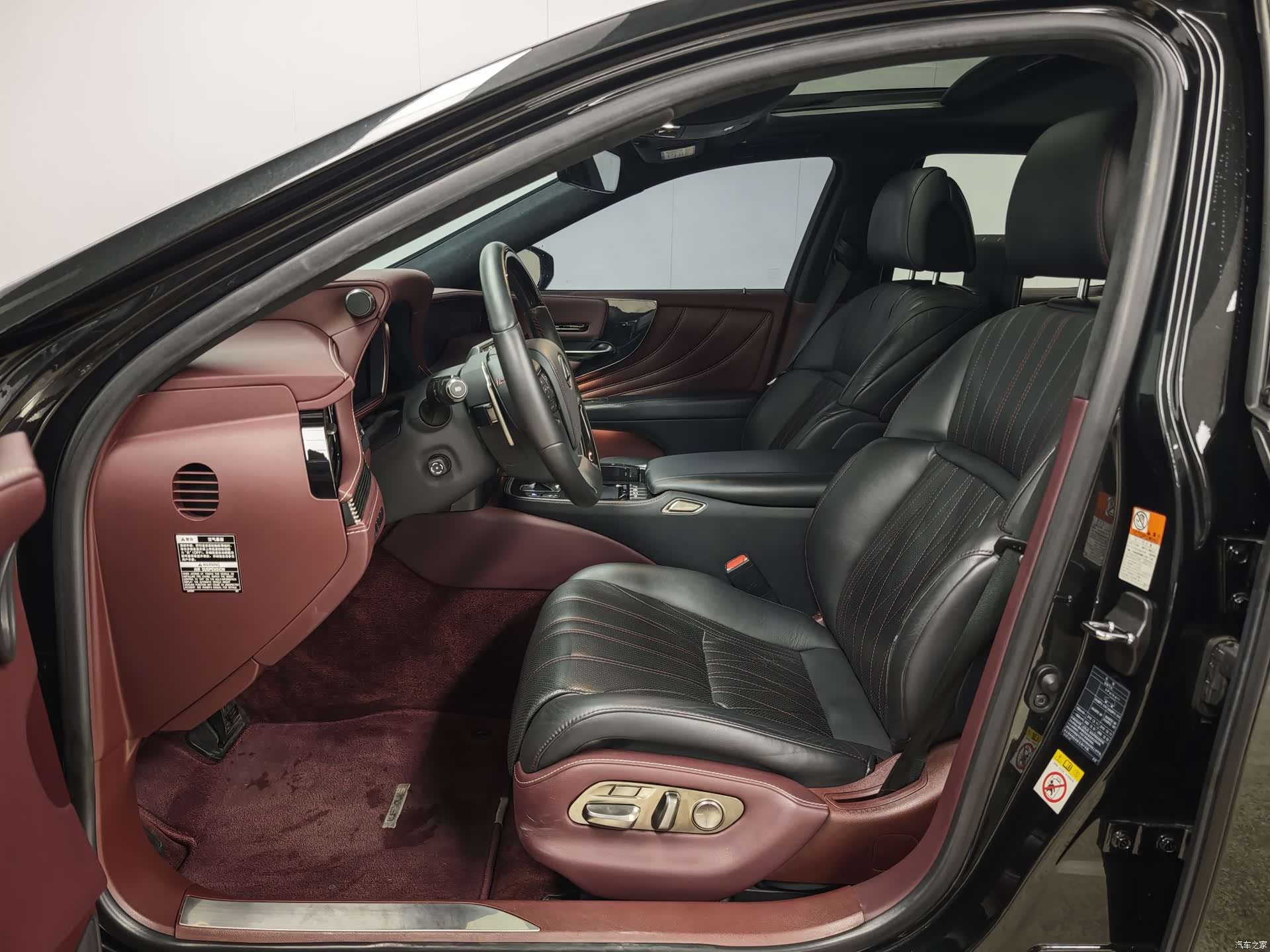 Lexus LS, 2018 7