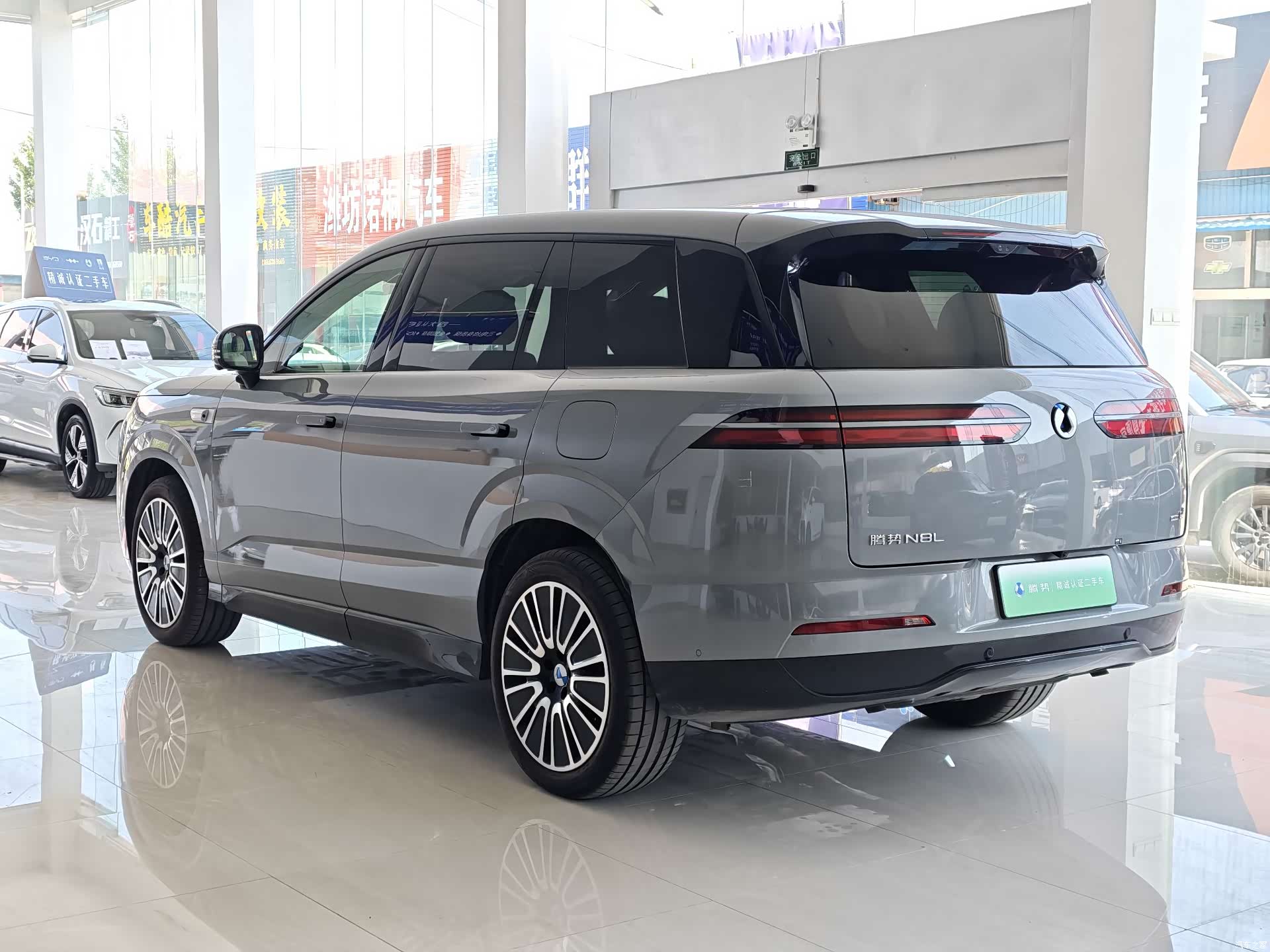 Denza N8, 2025 9