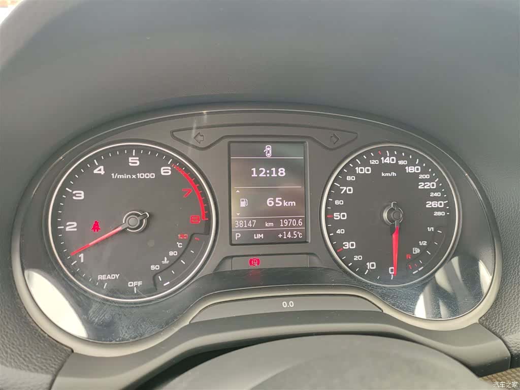 Audi Q2L, 2021 12