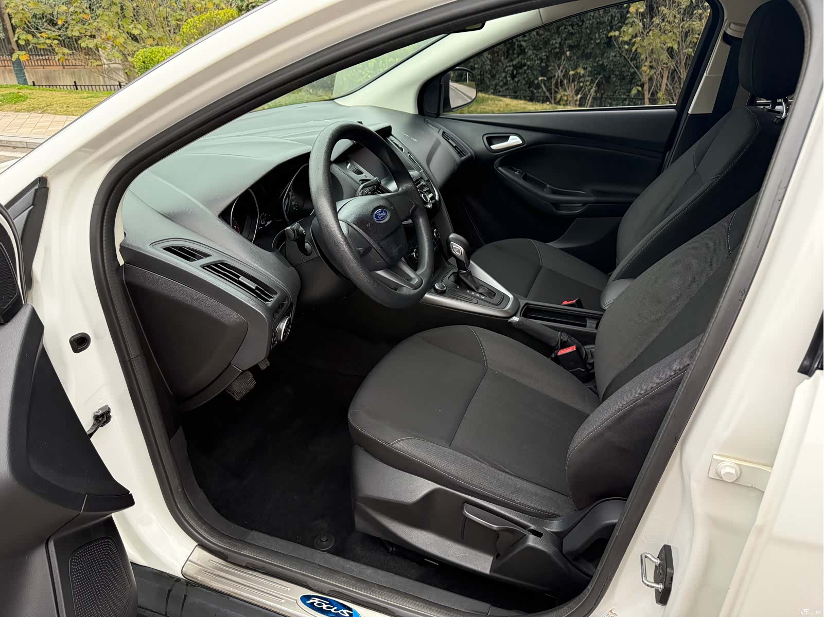 Ford Focus, 2017 все фото