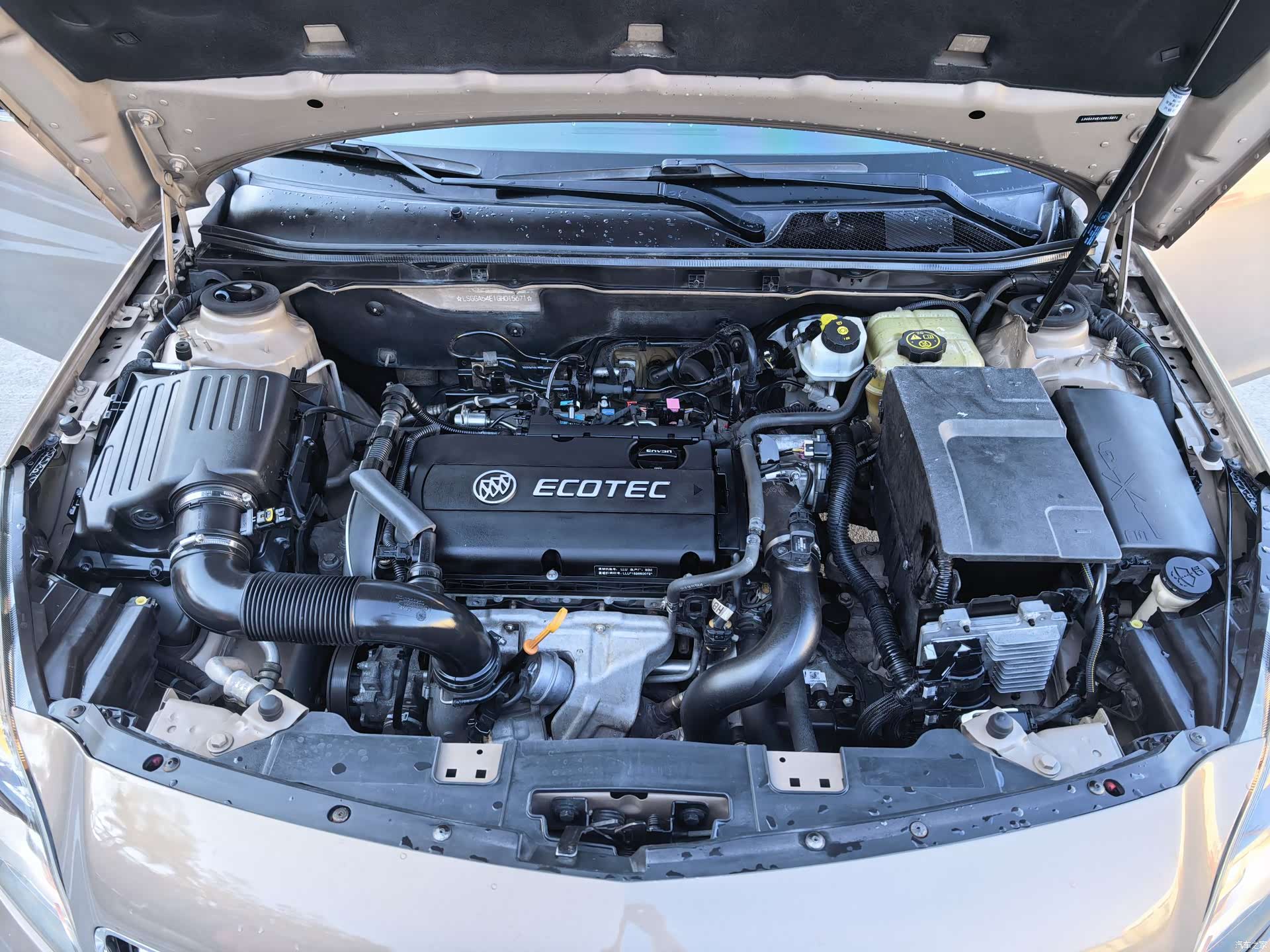 Buick Regal, 2015 16
