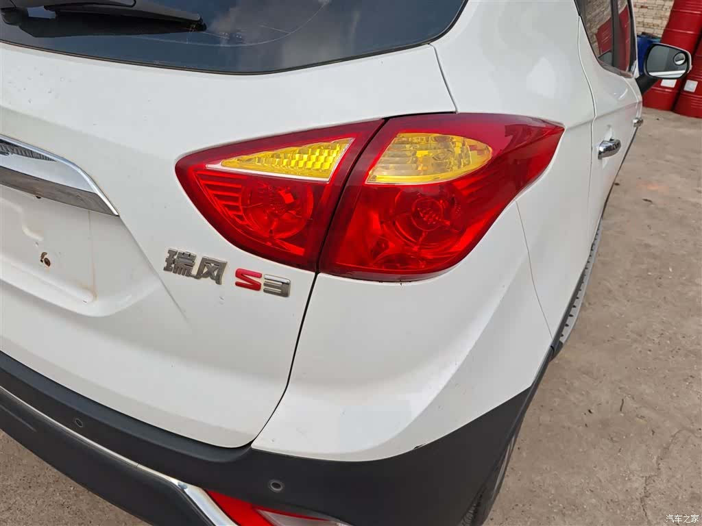 JAC S3, 2015 8