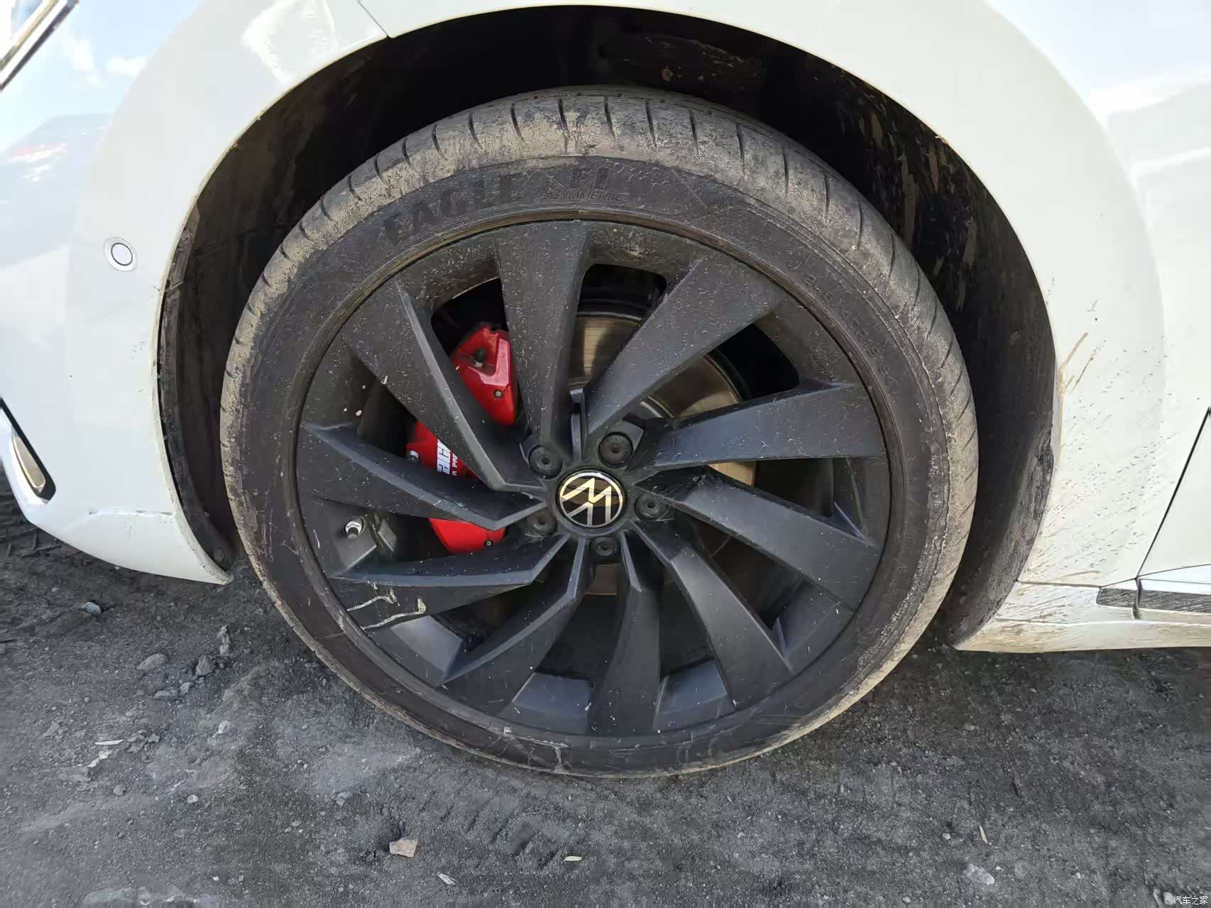 Volkswagen CC, 2023 19