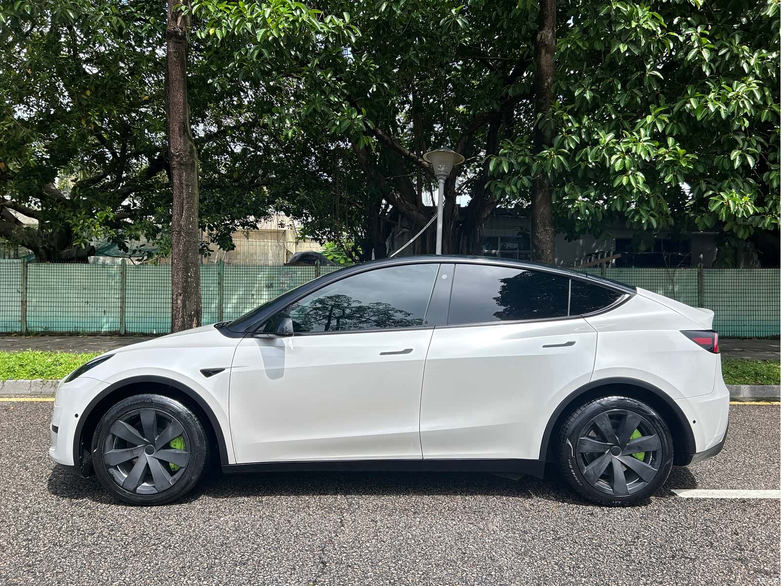 Tesla Model Y, 2022 7