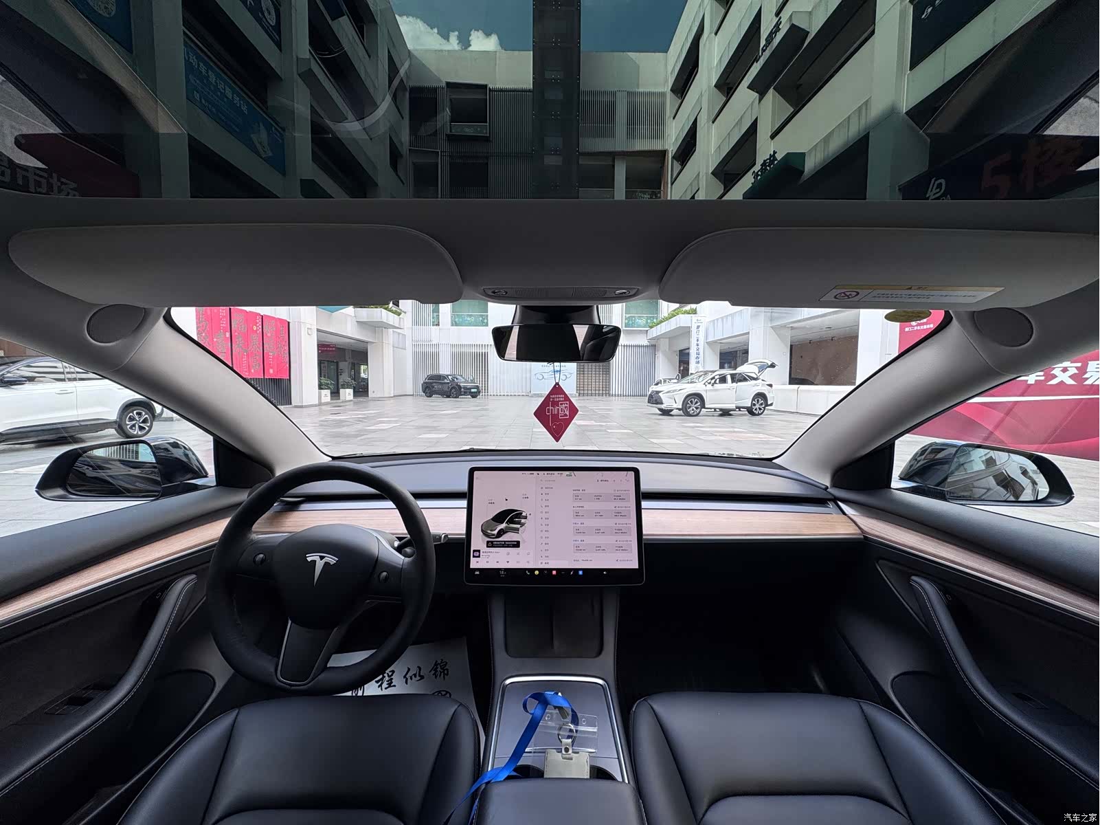 Tesla Model 3, 2022 10