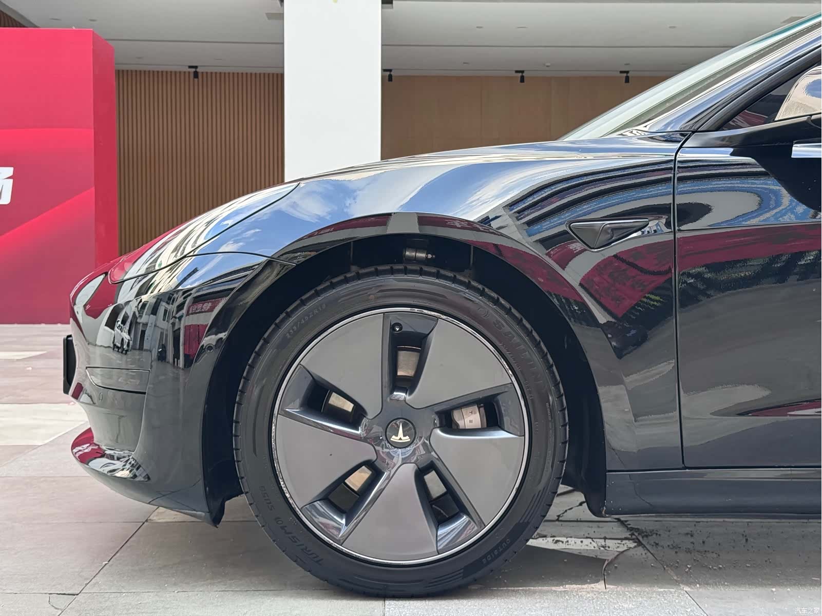 Tesla Model 3, 2022 все фото