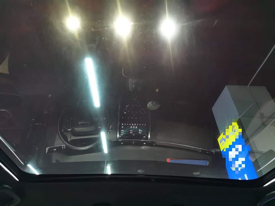 Land Rover Discover sources for sports